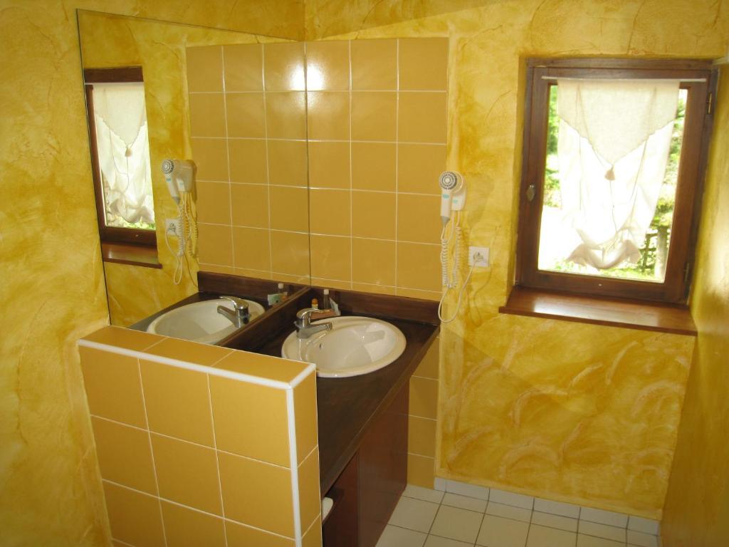 Auberge Du Vernay Charette  Ruang foto