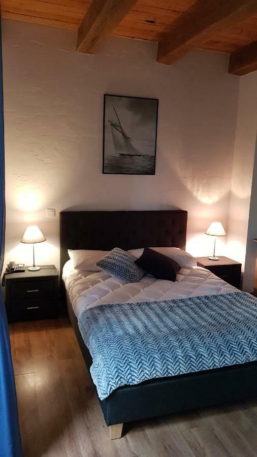 Auberge Du Vernay Charette  Bagian luar foto